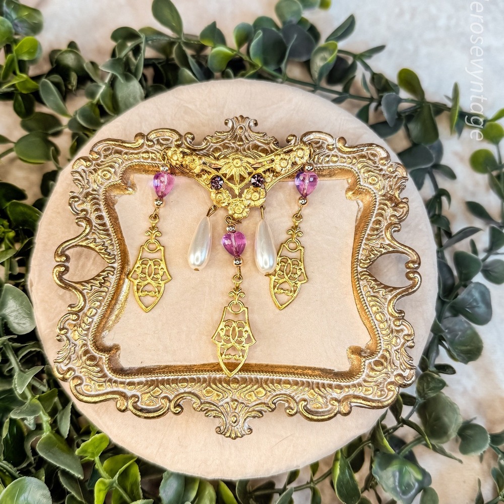 Antique Victorian Brooch